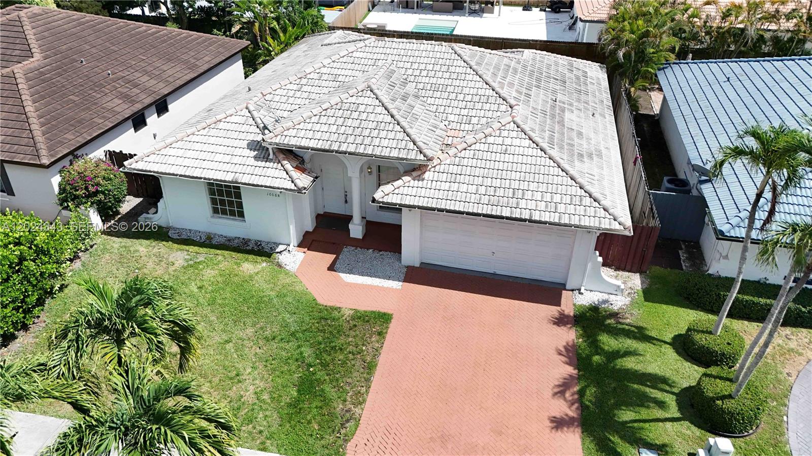 GARDEN HILLS WEST - Residential Lease