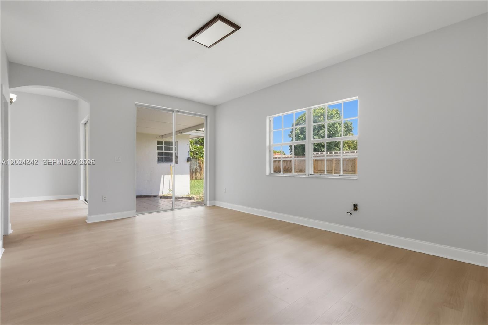 GARDEN HILLS WEST - Residential Lease