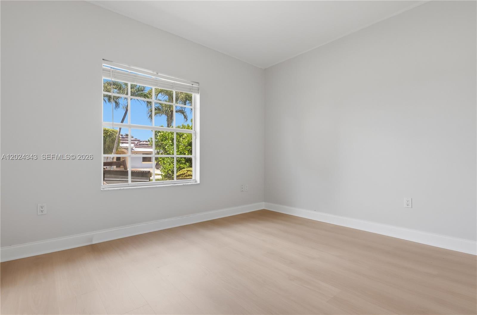 GARDEN HILLS WEST - Residential Lease