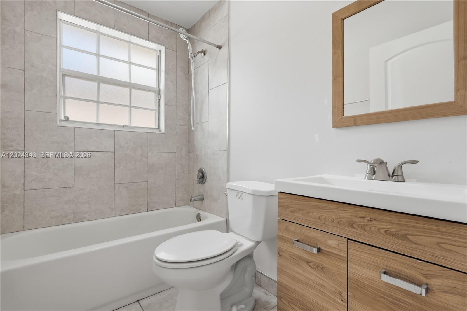 GARDEN HILLS WEST - Residential Lease