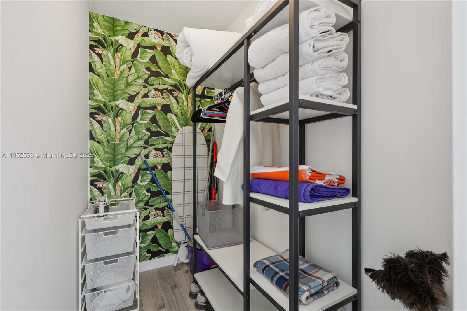 LINCOLN SUB - Residential