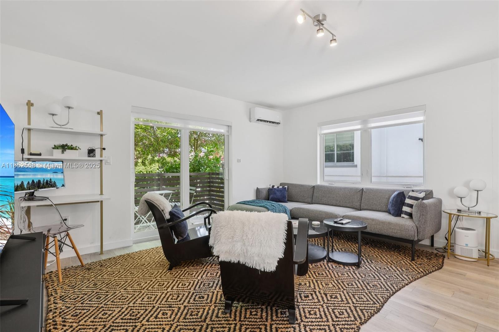 LINCOLN SUB - Residential