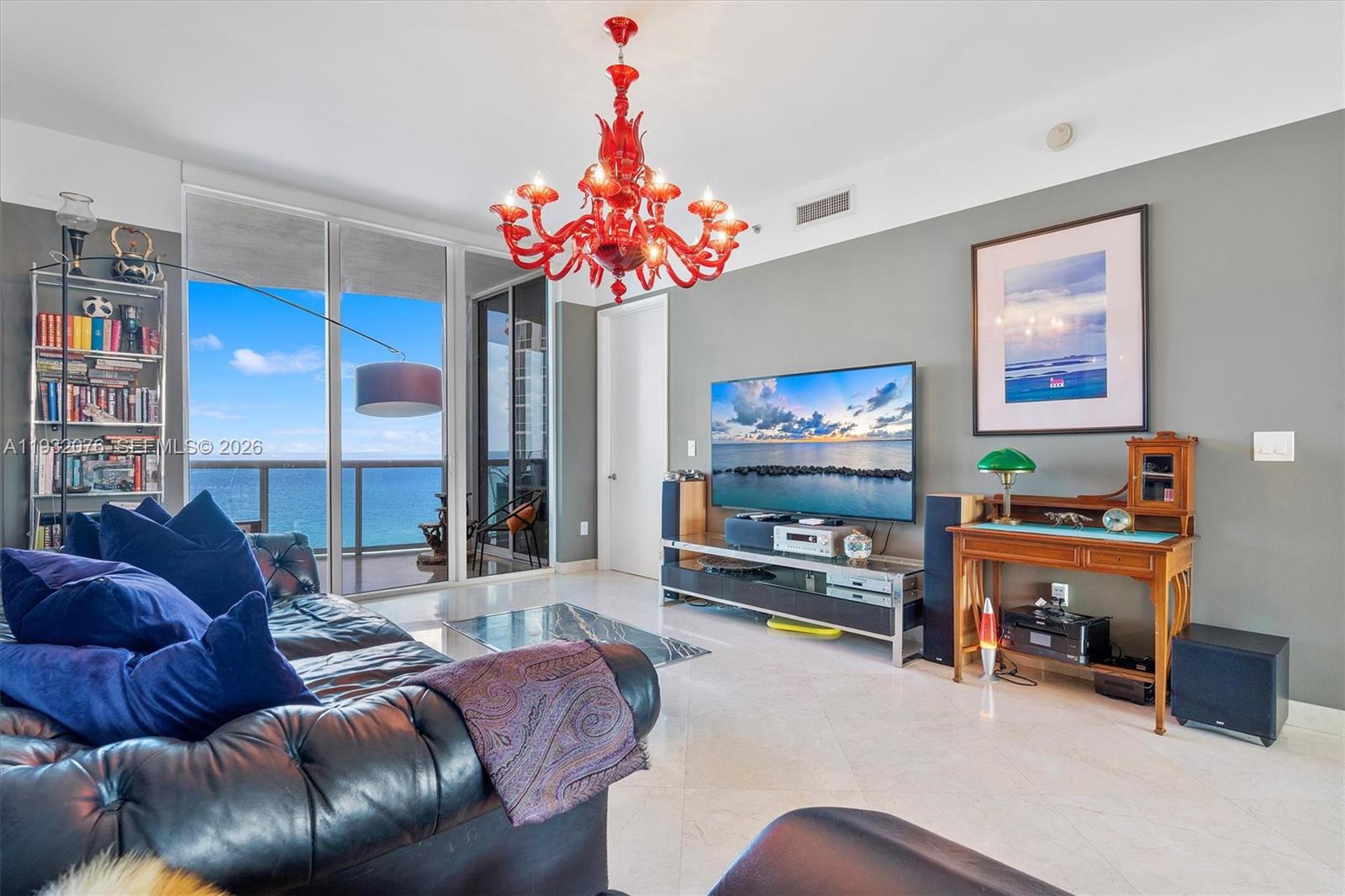 TDR TOWER II CONDO - Residential