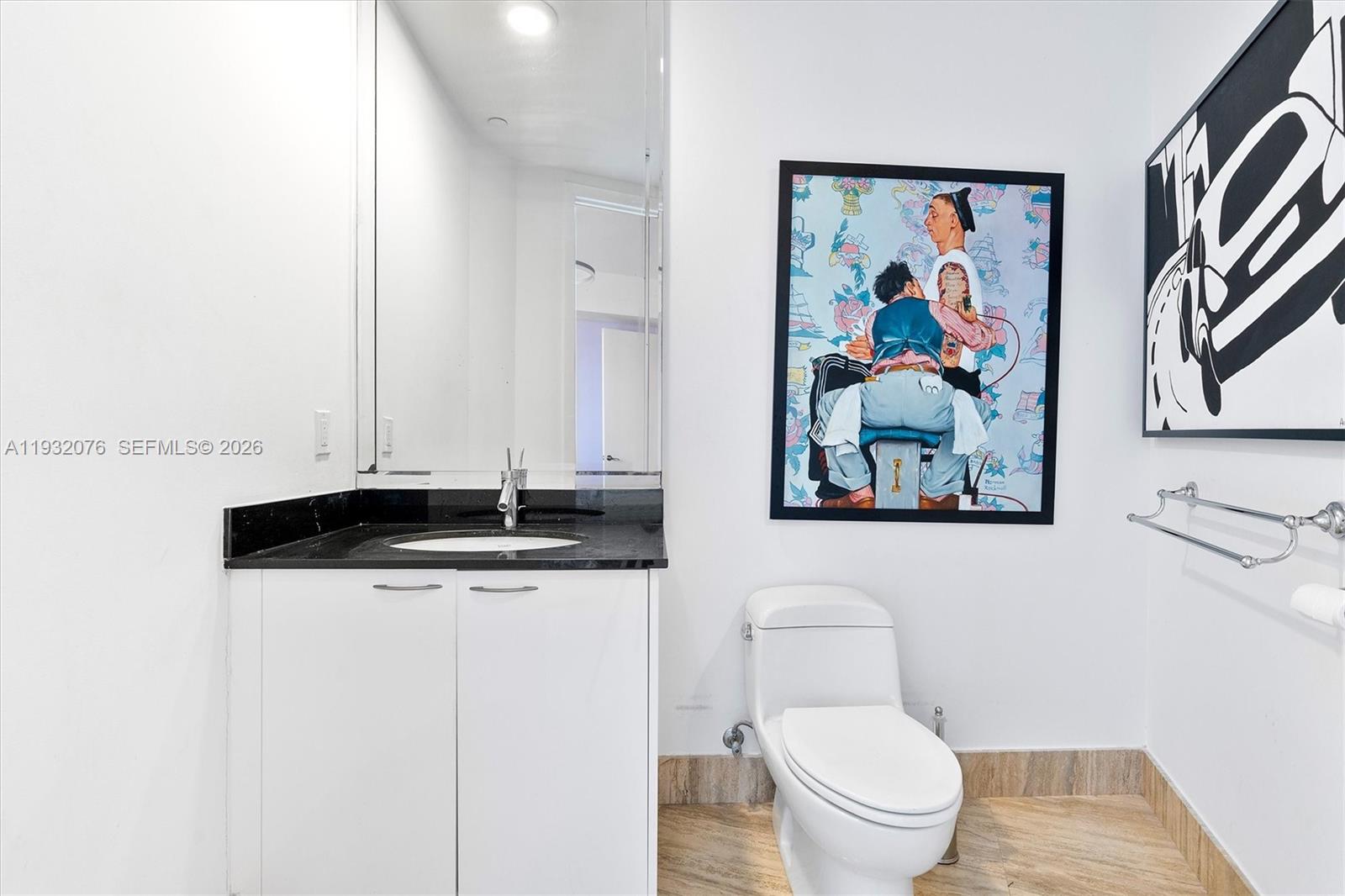 TDR TOWER II CONDO - Residential