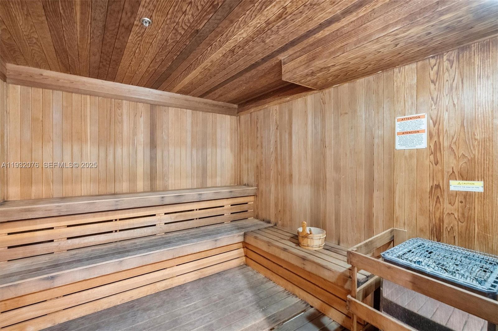 TDR TOWER II CONDO - Residential