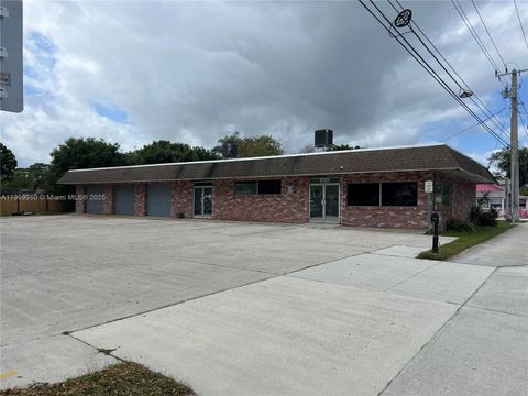 1001 W Midway Rd Fort Pierce FL 34982