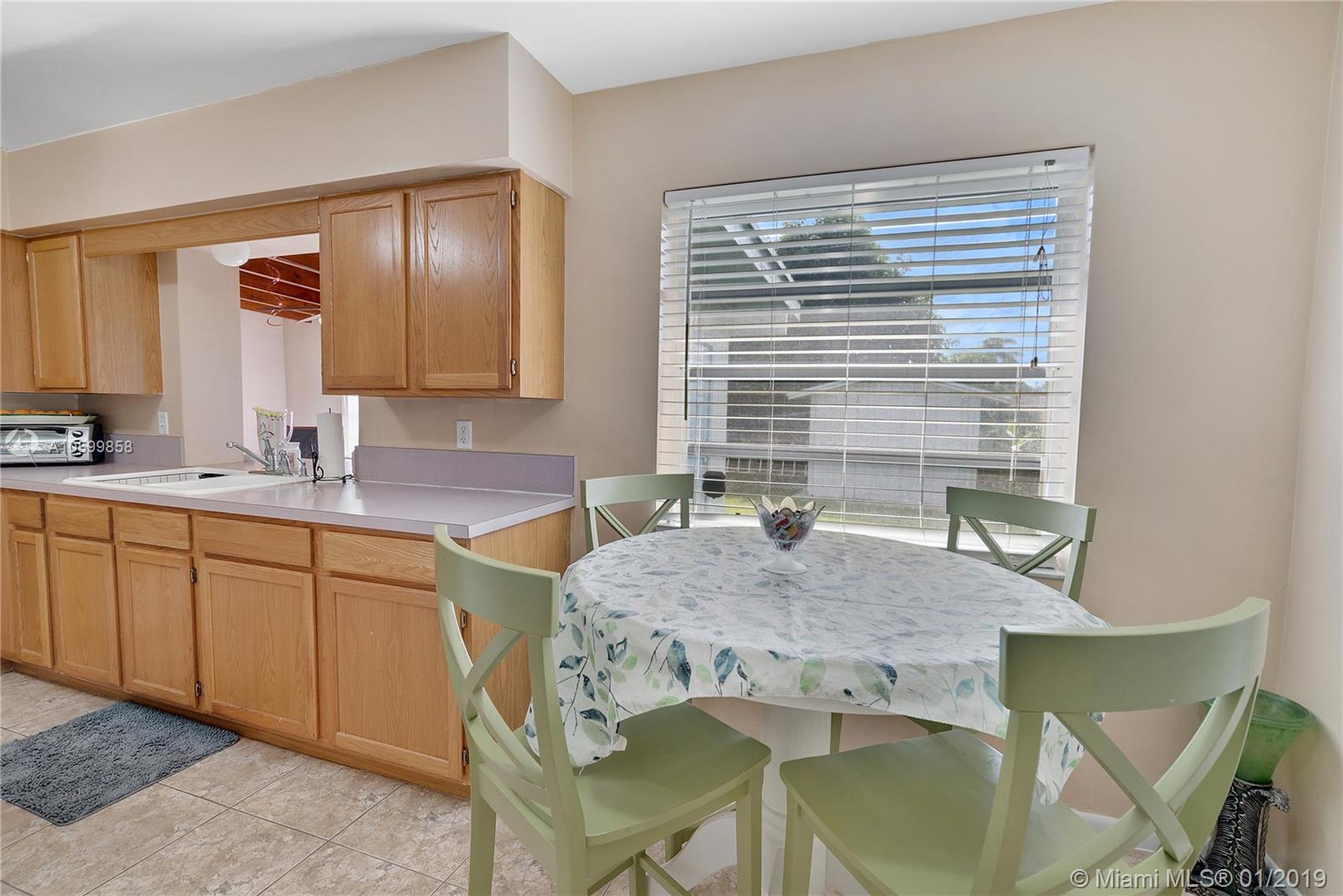 KING ROBERT - Residential