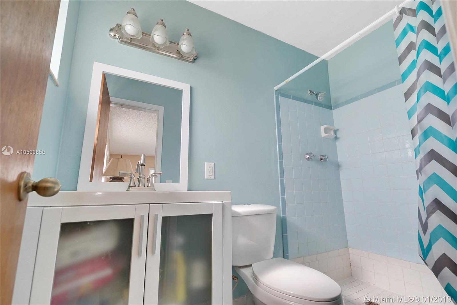 KING ROBERT - Residential