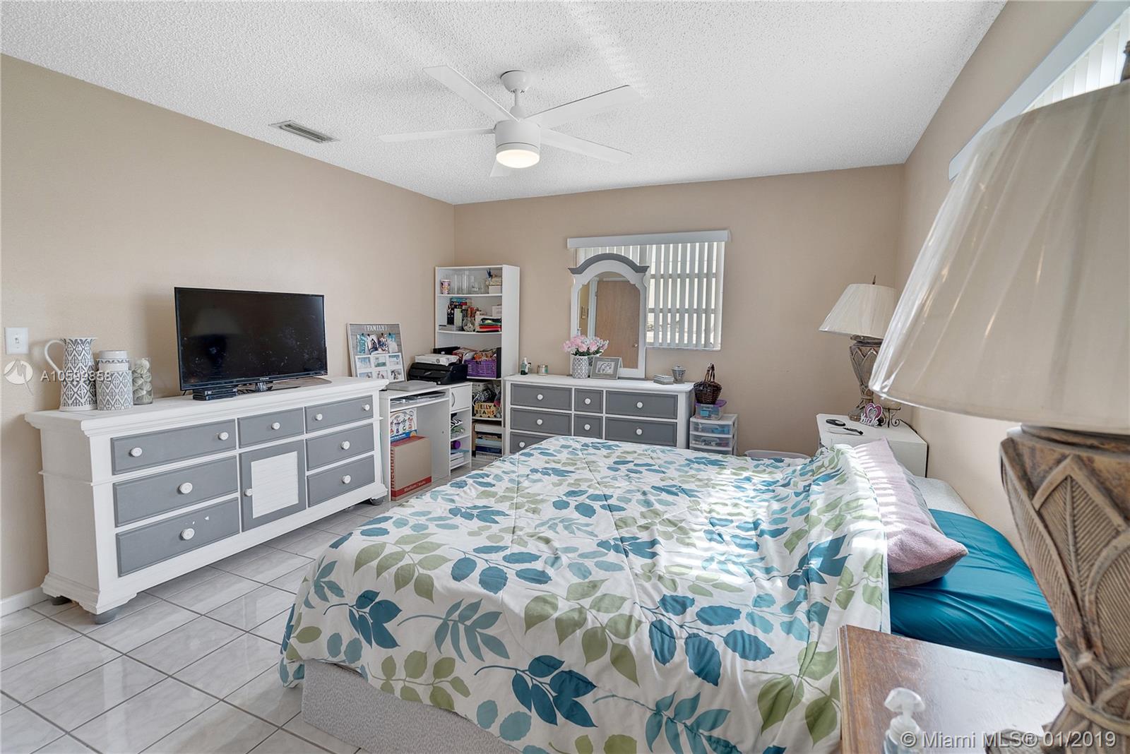 KING ROBERT - Residential