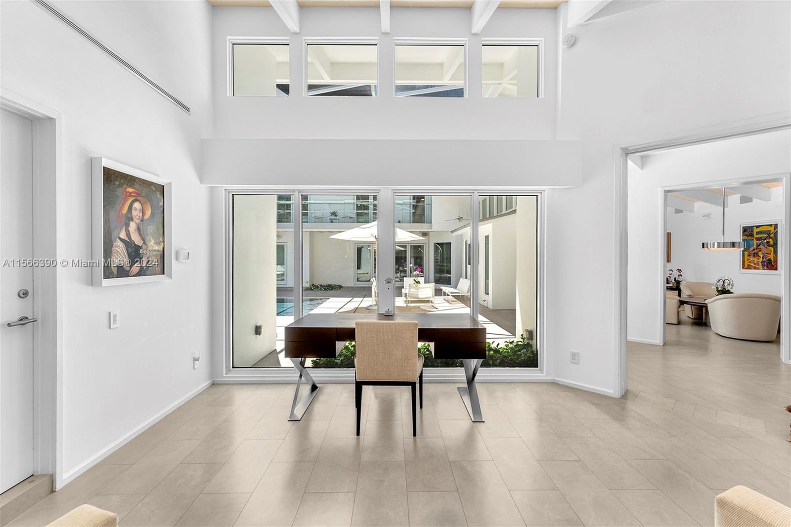 THE MOORINGS - Residential