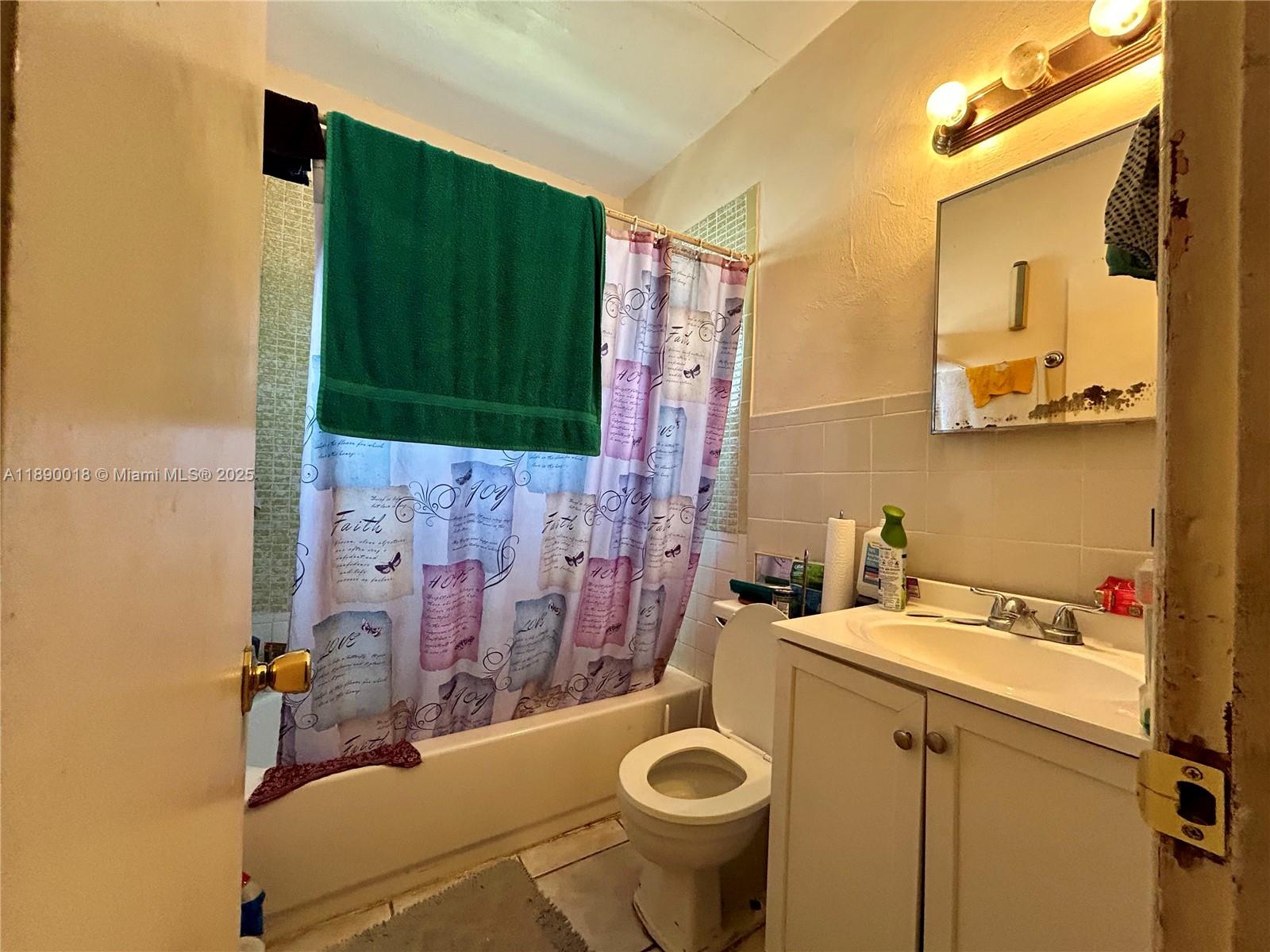 MAGNOLIA SUB - Residential Income