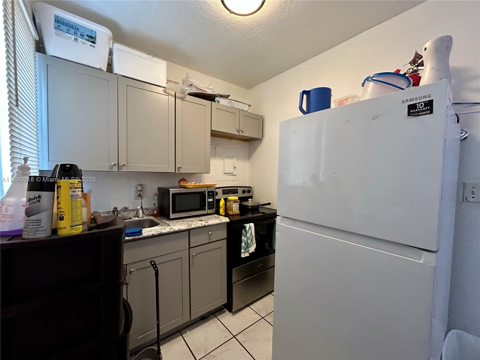 MAGNOLIA SUB - Residential Income