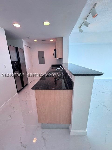 325 S Biscayne Blvd 3620