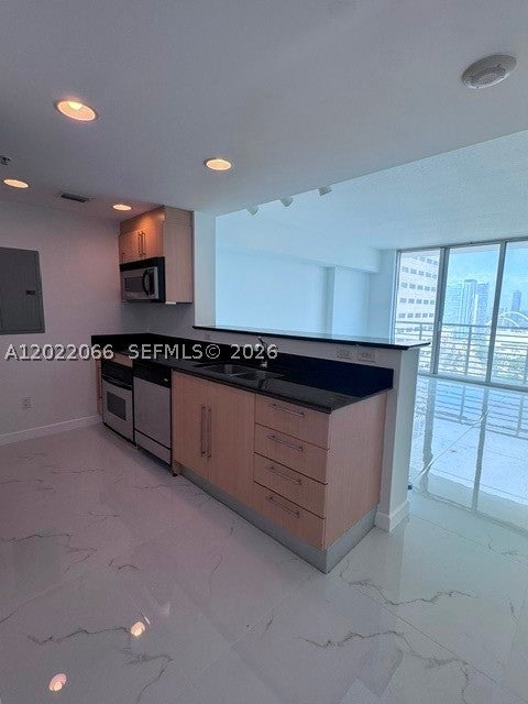 325 S Biscayne Blvd 3620