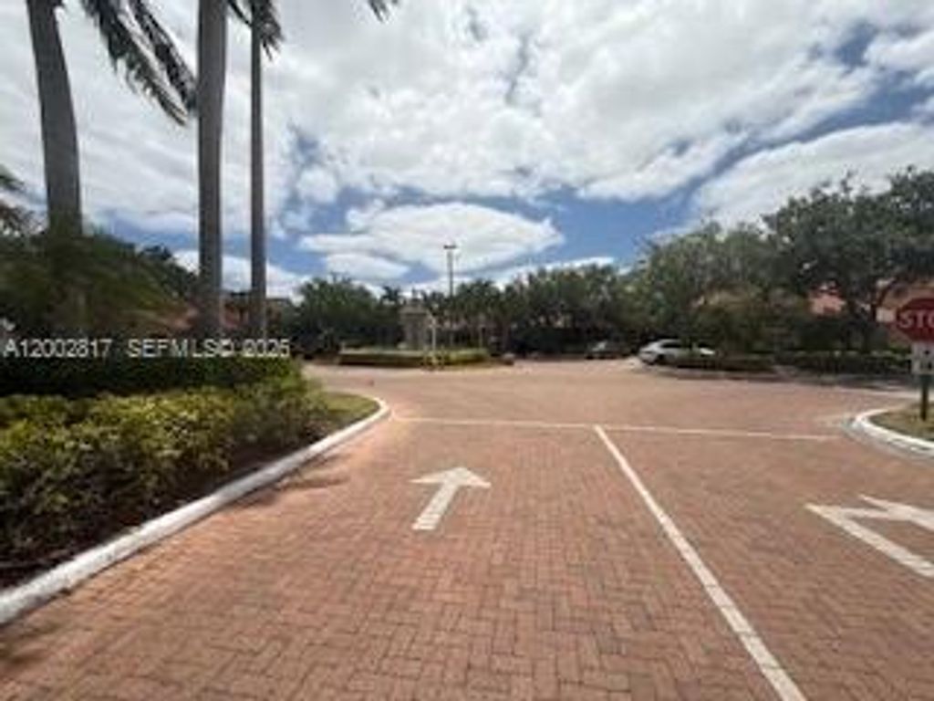 Photo of 10318 Fox Trail Road #411, Royal Palm Beach, FL 33411 (MLS # A12002817)