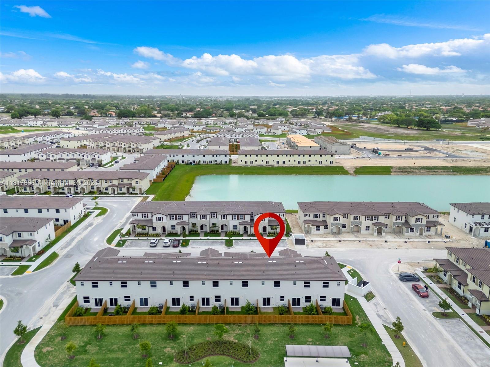 ALTAMIRA - Residential Lease