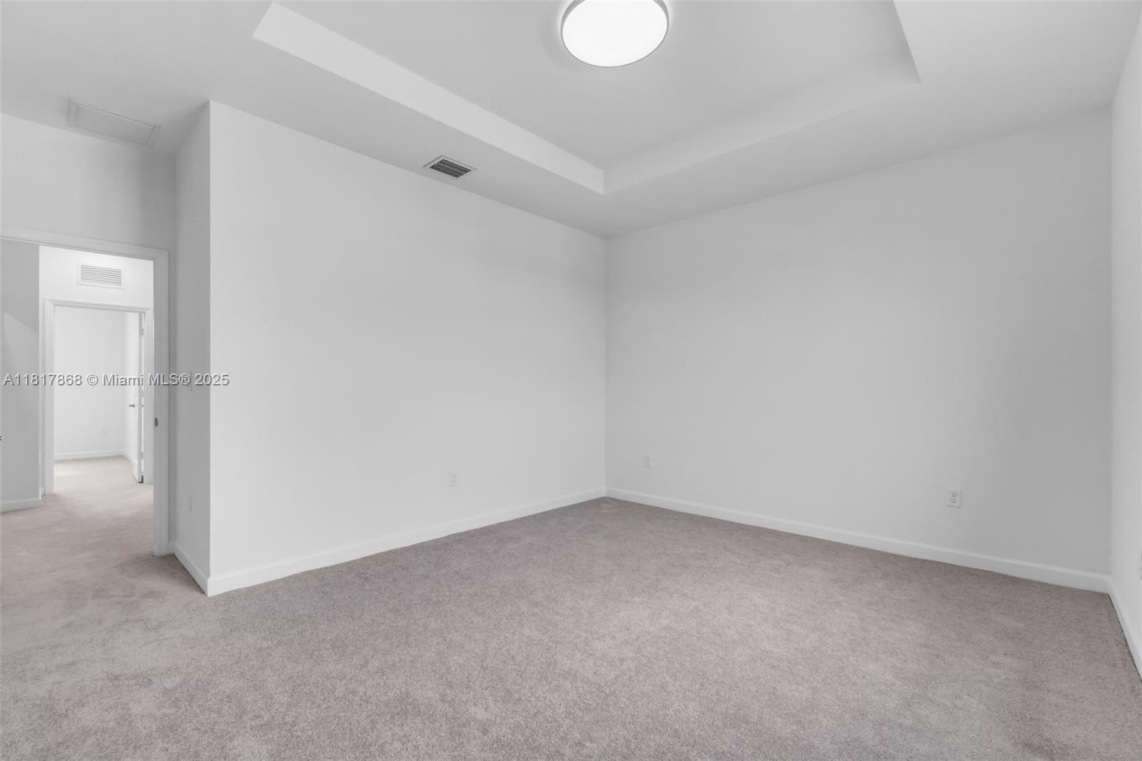 ALTAMIRA - Residential Lease