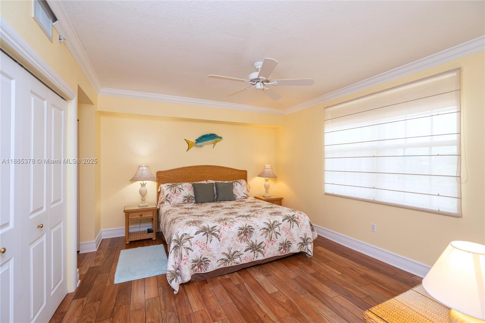 BAY HARBOUR CONDOMINIUM - Residential