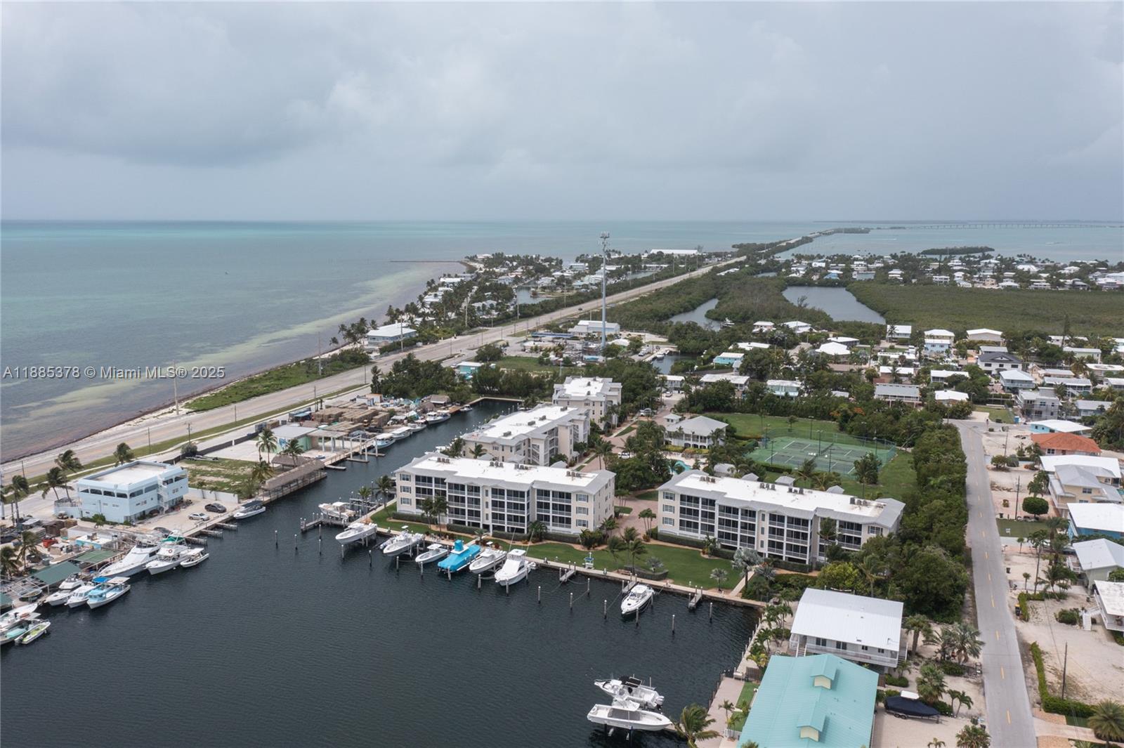 BAY HARBOUR CONDOMINIUM - Residential