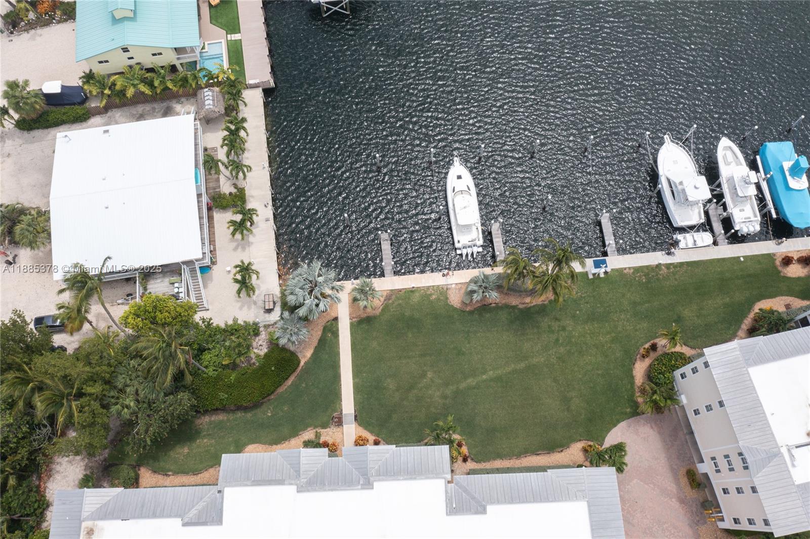 BAY HARBOUR CONDOMINIUM - Residential