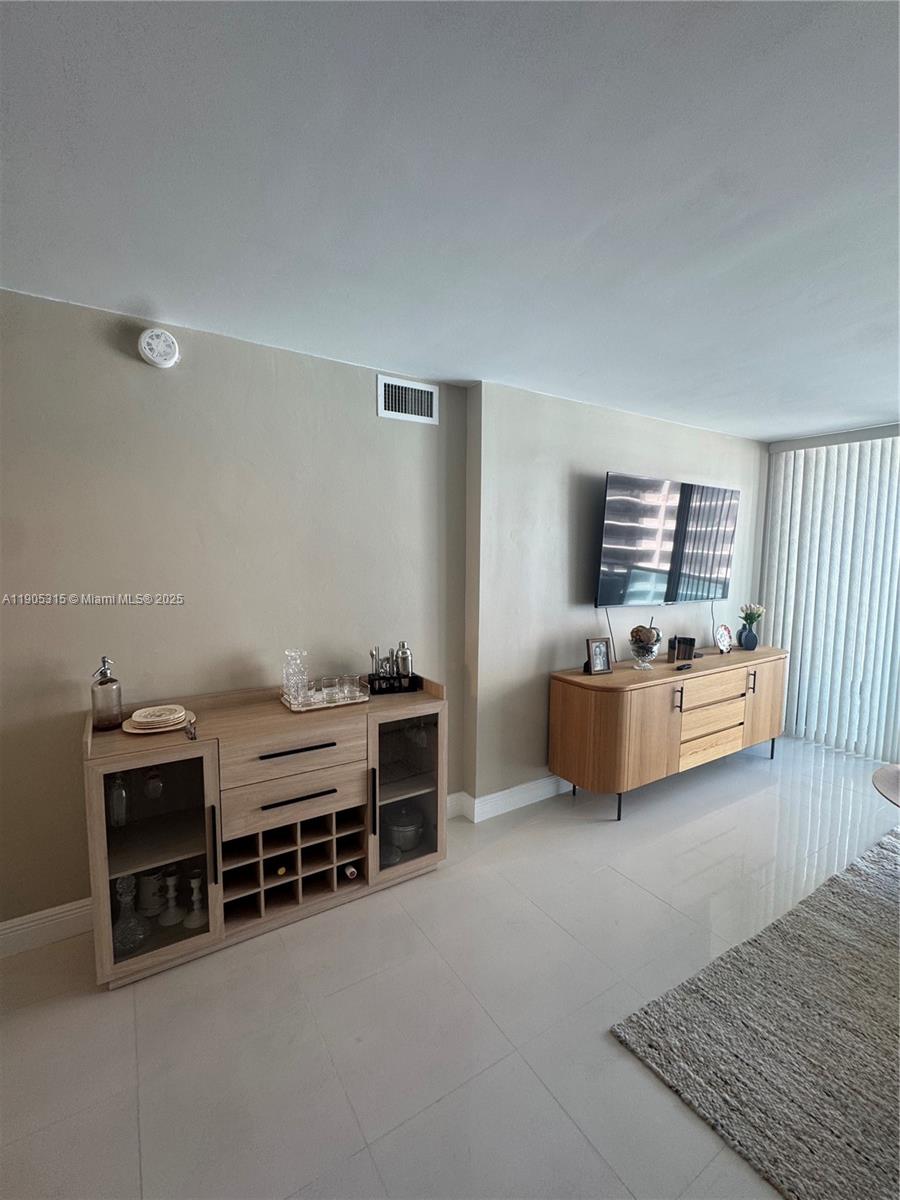 SEACOAST 5151 CONDO - Residential