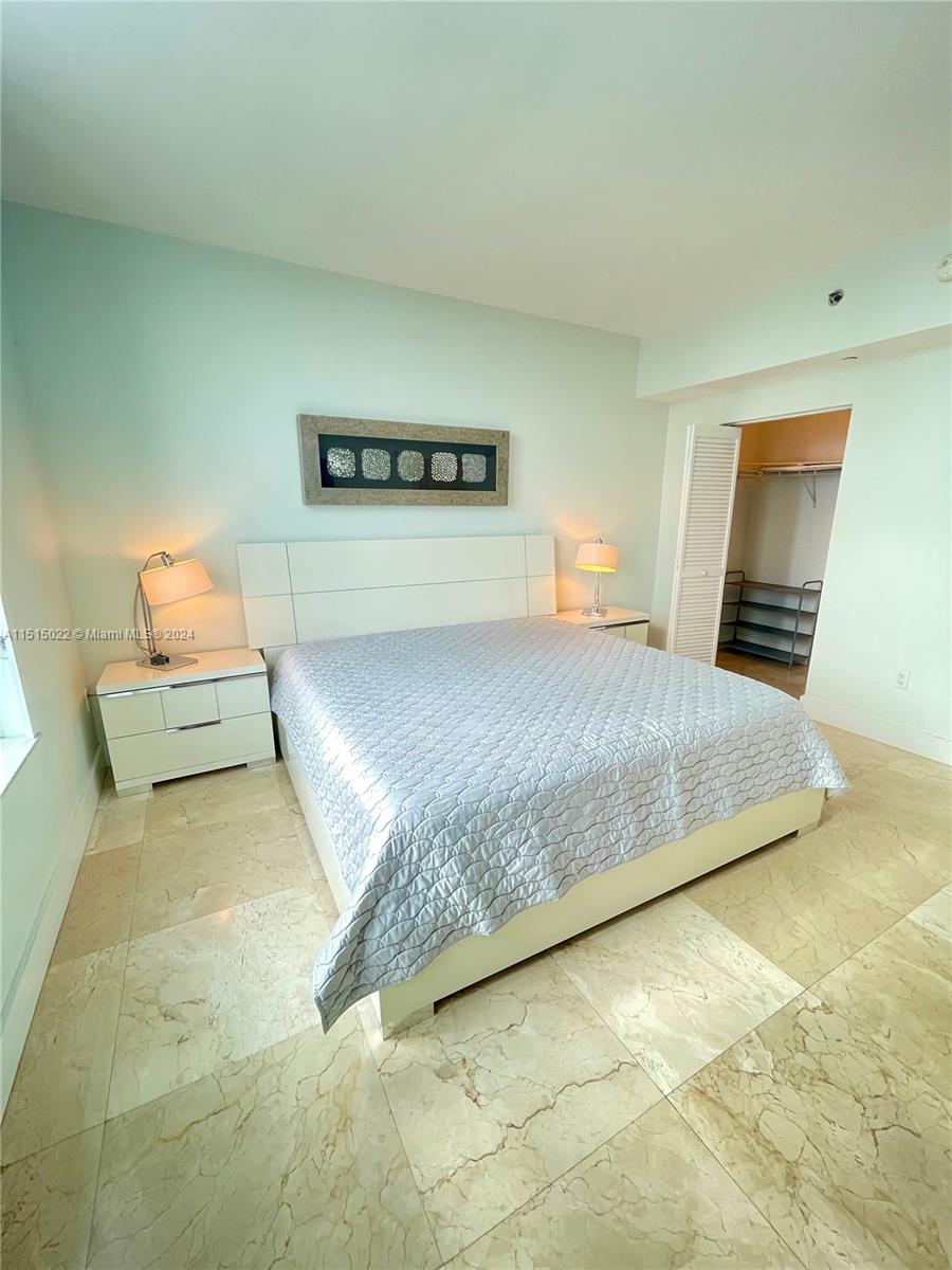 THE PLAZA 851 BRICKELL CO - Residential Lease