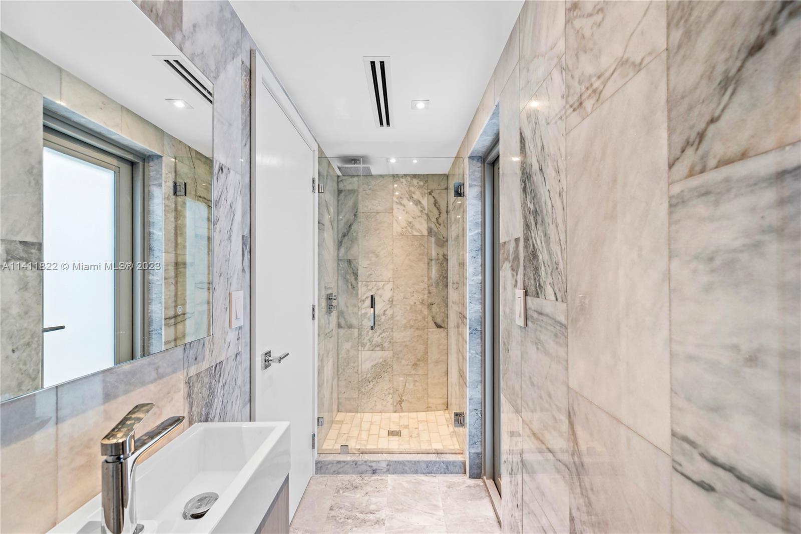 BEACH VIEW ADDN - Residential