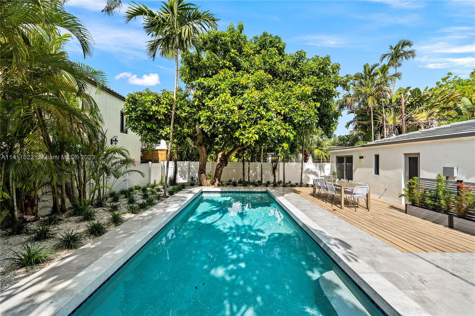 BEACH VIEW ADDN - Residential