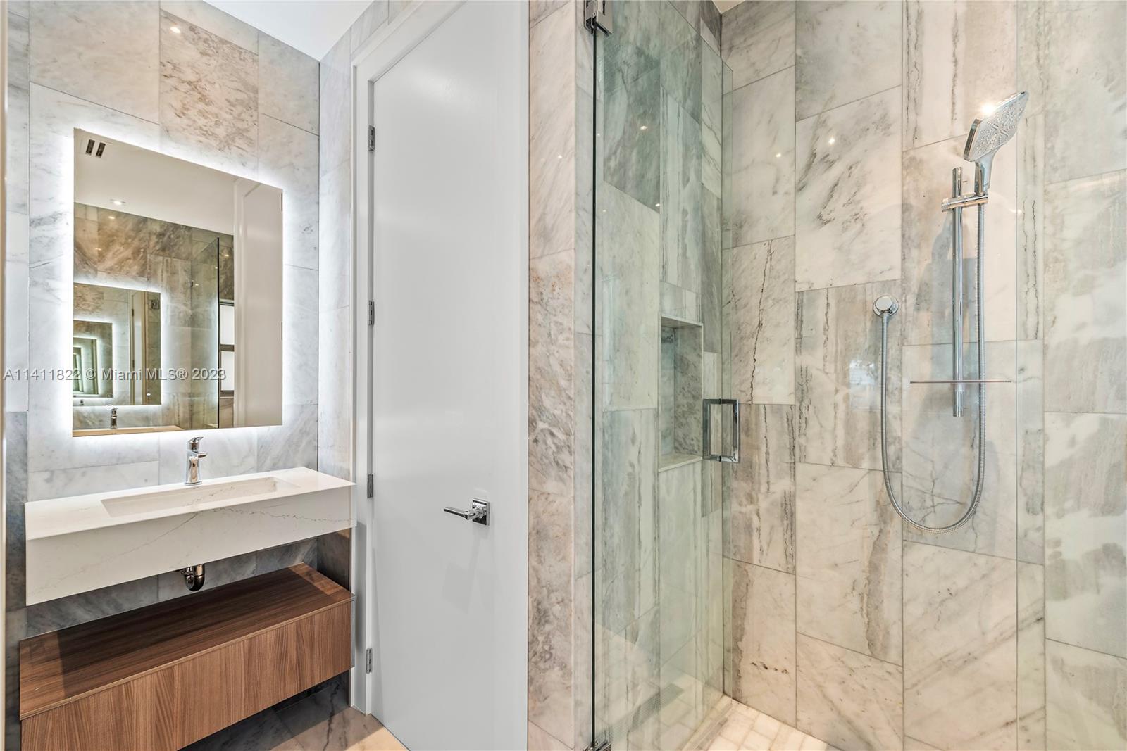 BEACH VIEW ADDN - Residential