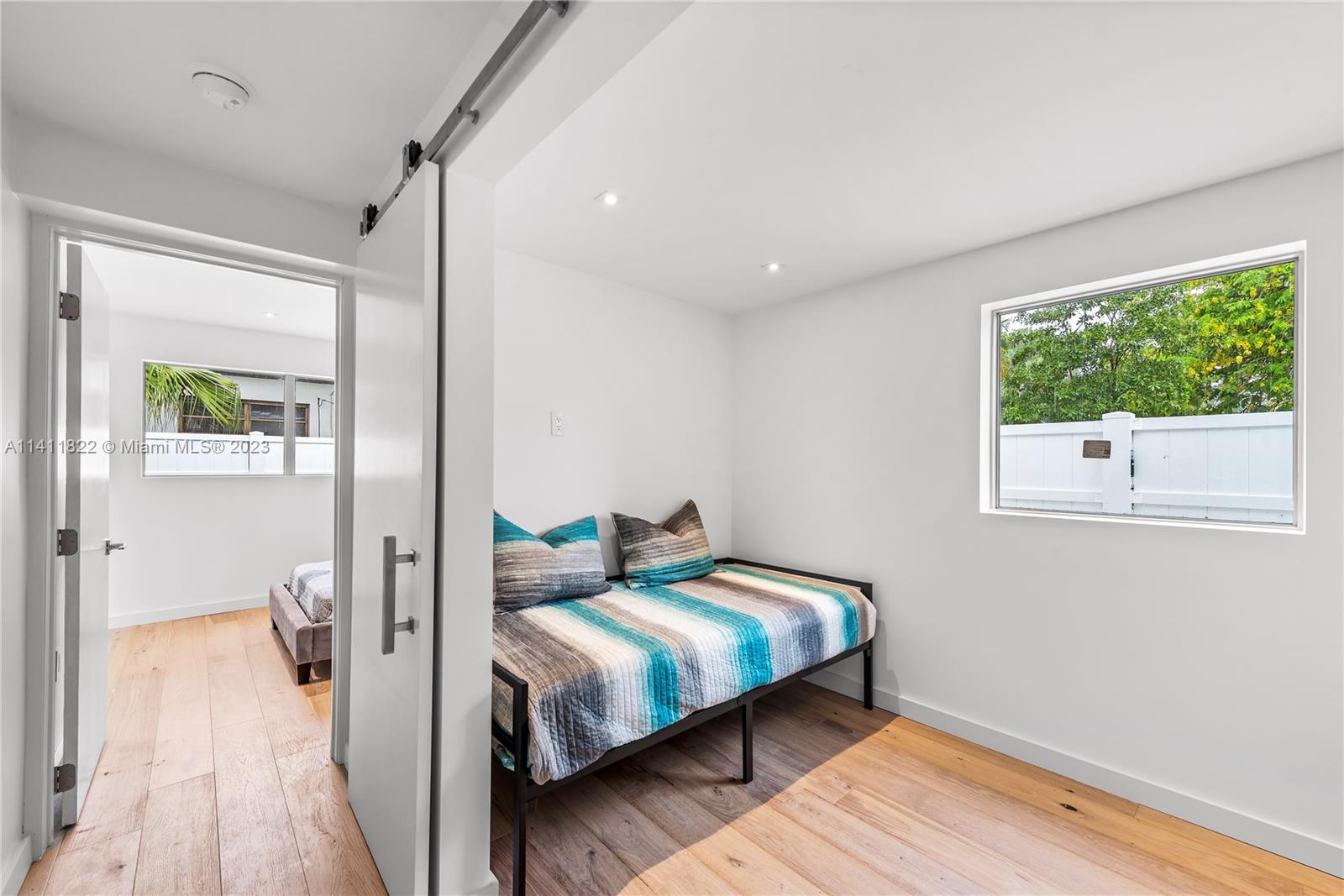 BEACH VIEW ADDN - Residential