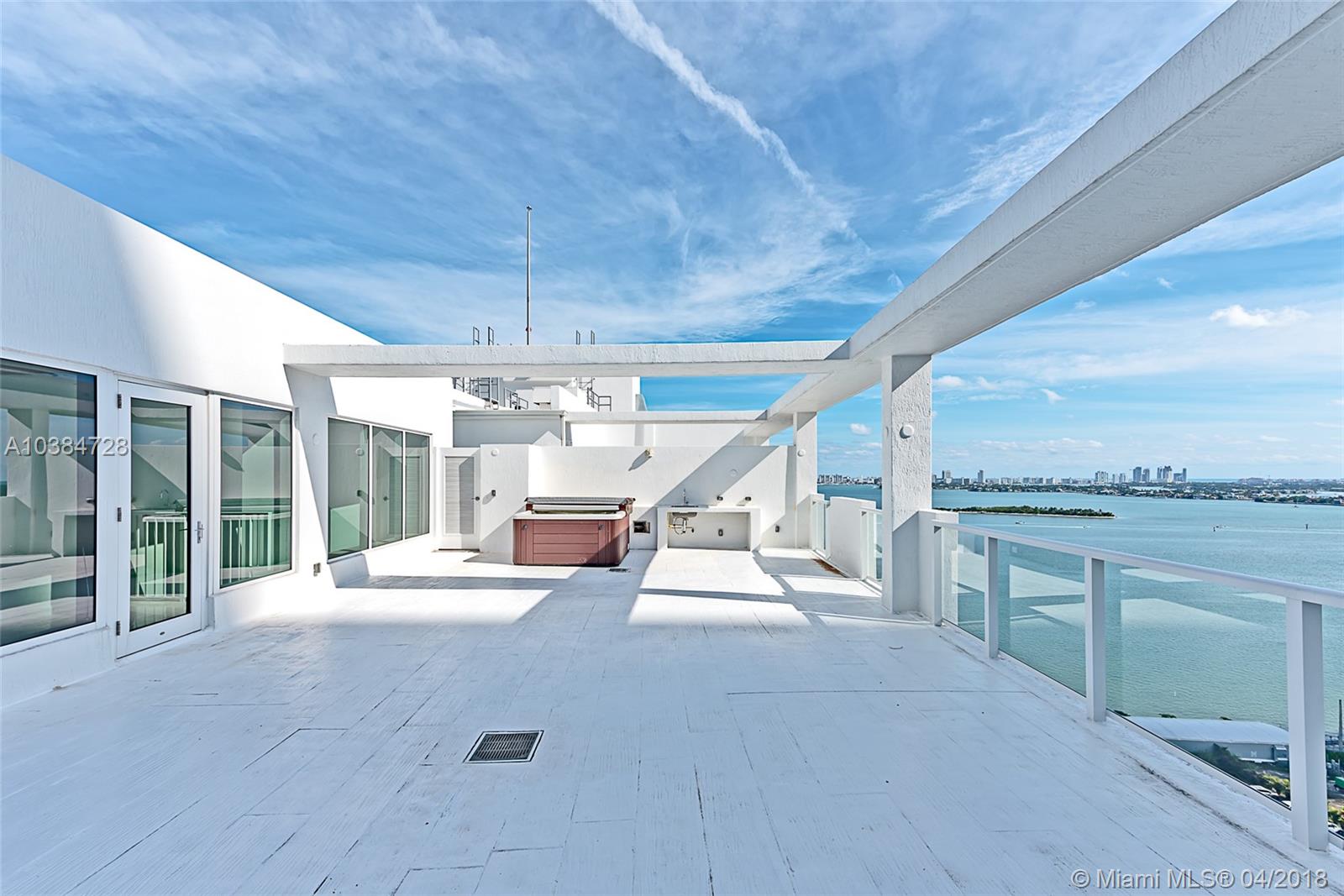 THE CRIMSON CONDO - Residential Lease