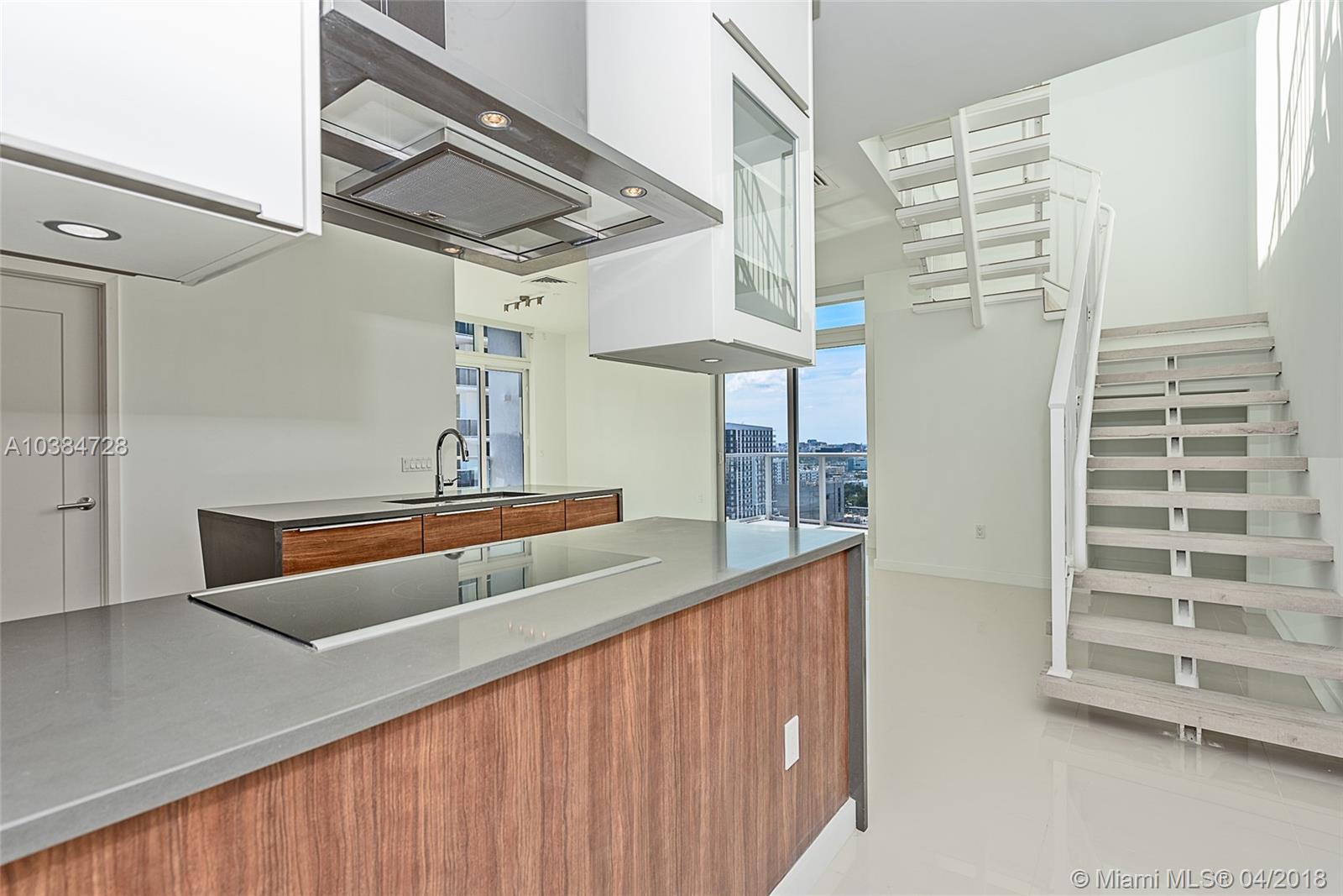 THE CRIMSON CONDO - Residential Lease