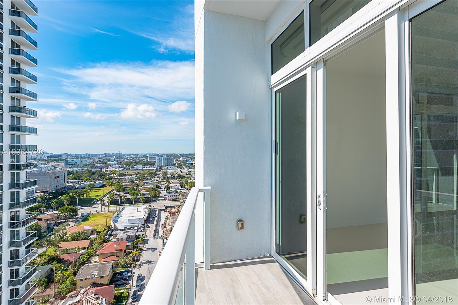 THE CRIMSON CONDO - Residential Lease
