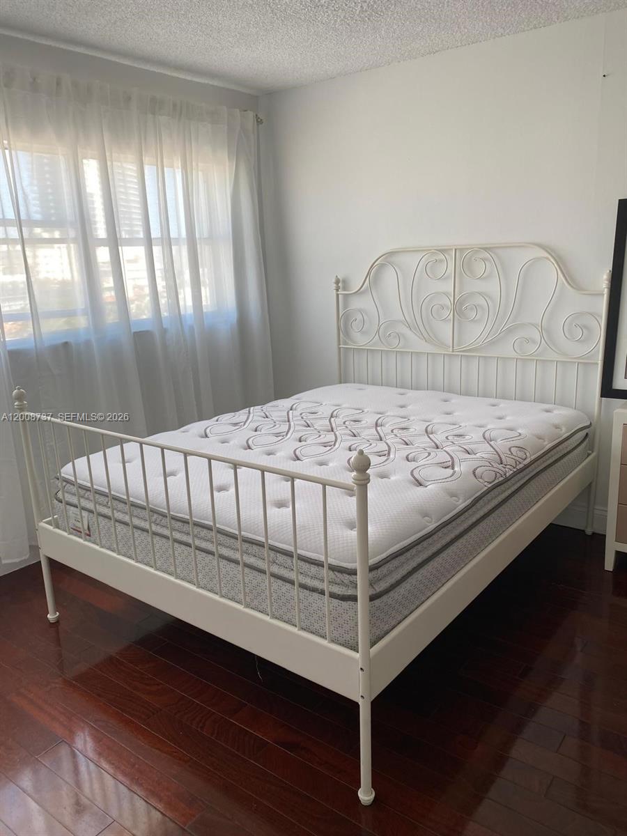 1881 Washington Ave 7C