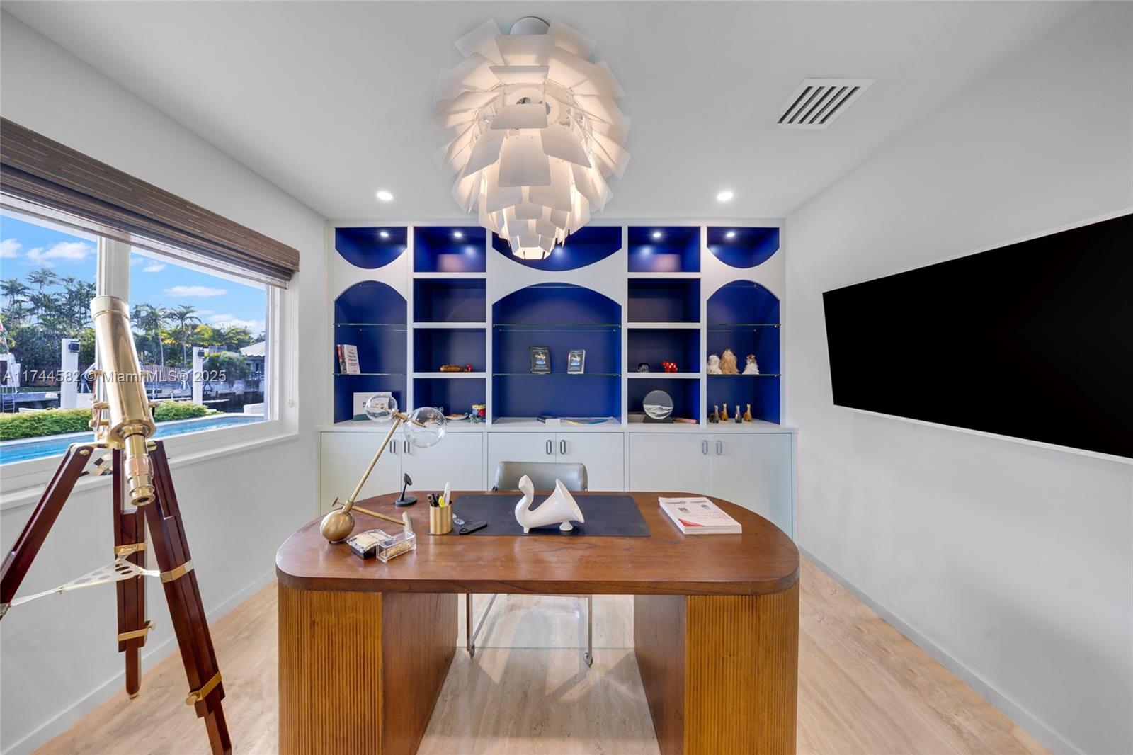DAVIS HARBOR RESUB PB 47- - Residential