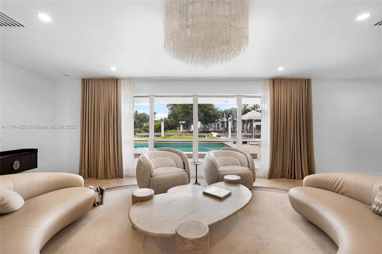 DAVIS HARBOR RESUB PB 47- - Residential