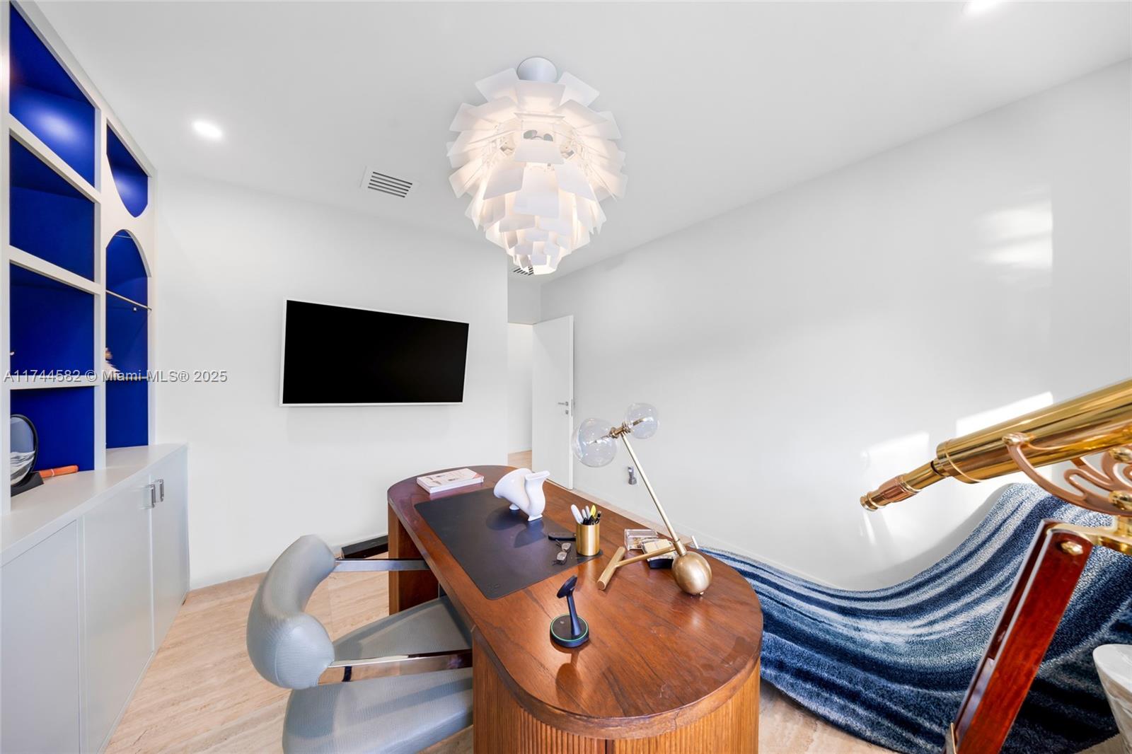 DAVIS HARBOR RESUB PB 47- - Residential