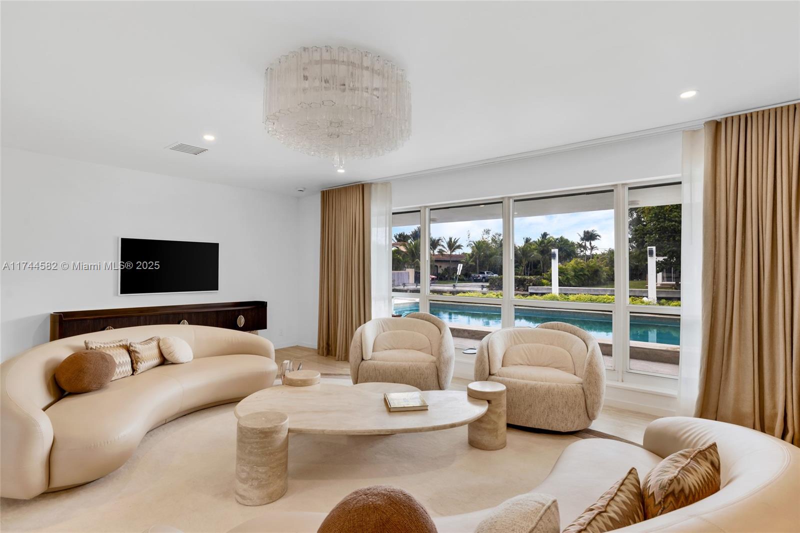 DAVIS HARBOR RESUB PB 47- - Residential
