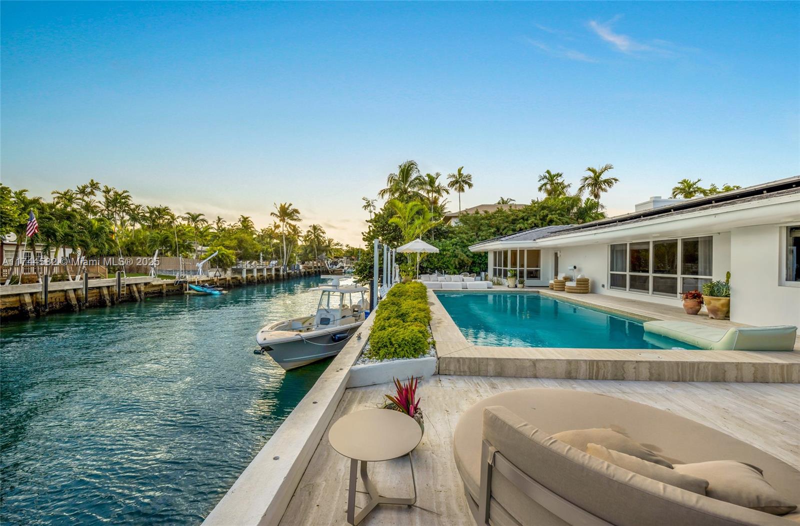 DAVIS HARBOR RESUB PB 47- - Residential