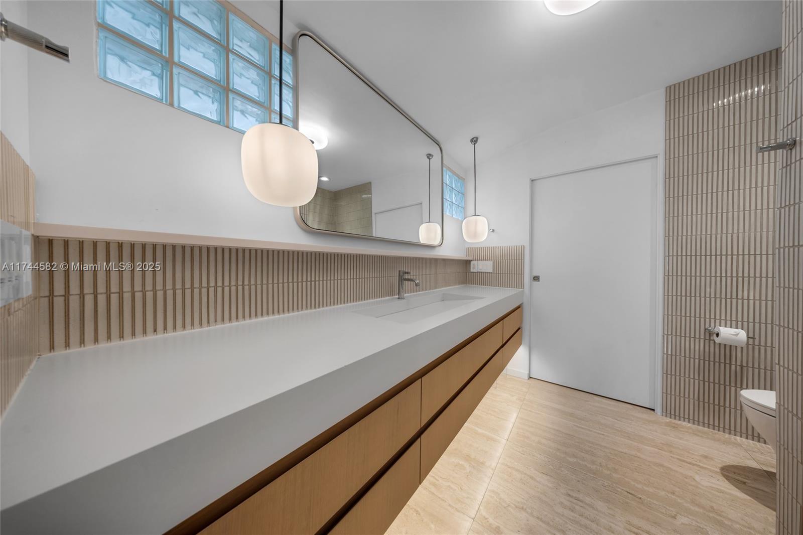 DAVIS HARBOR RESUB PB 47- - Residential
