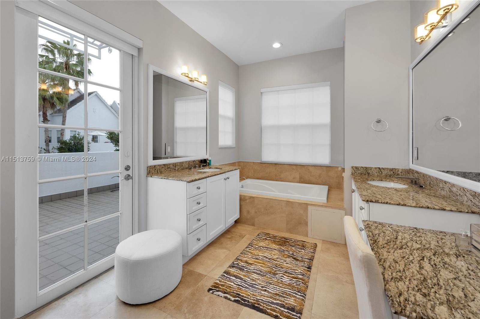 PINES MANOR - Residential