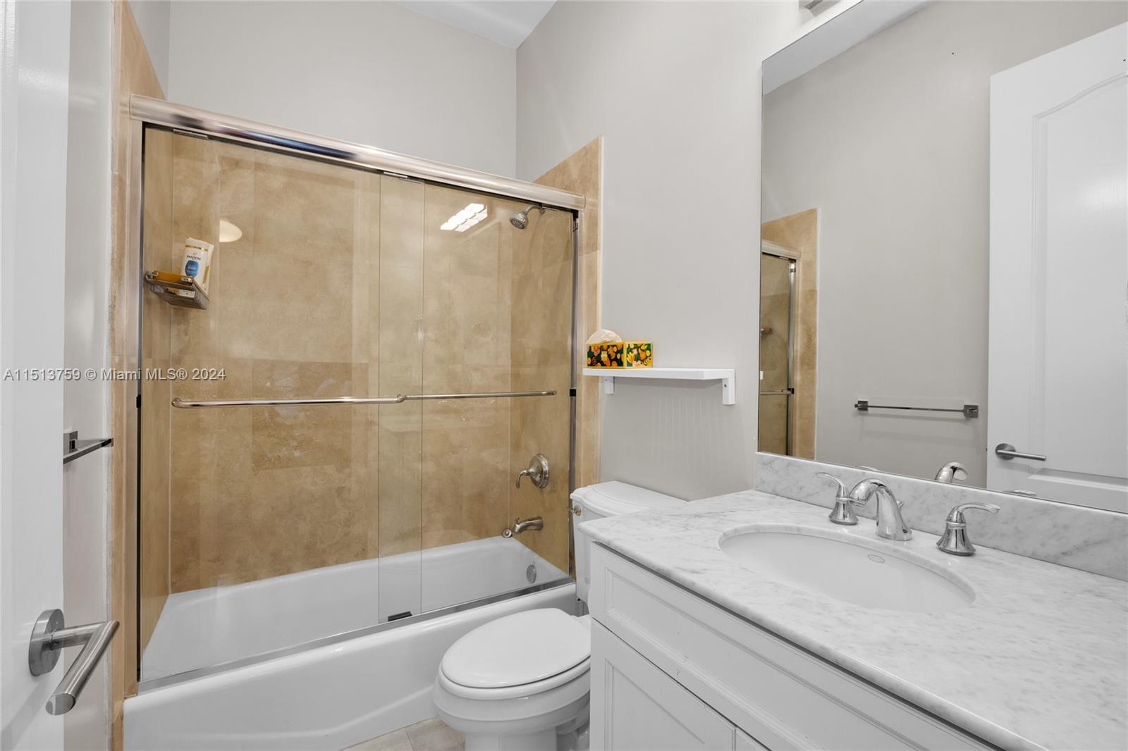 PINES MANOR - Residential