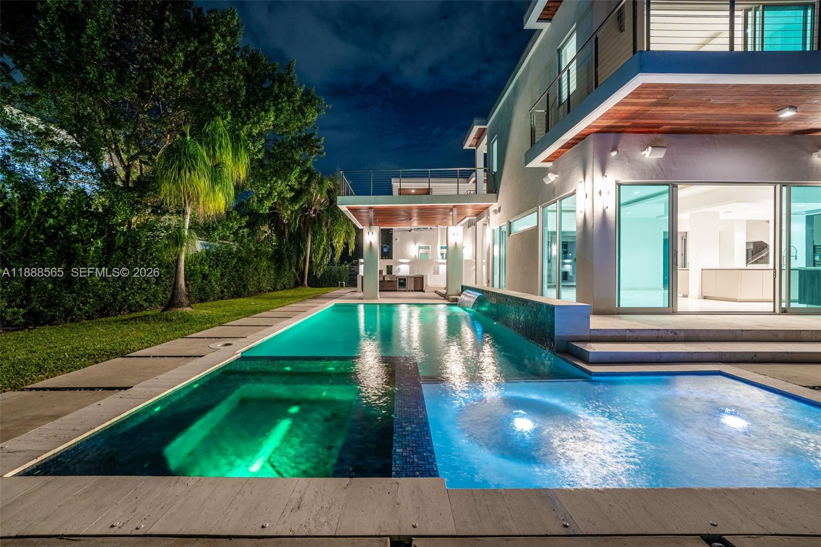 NORTH KENDALL - Residential