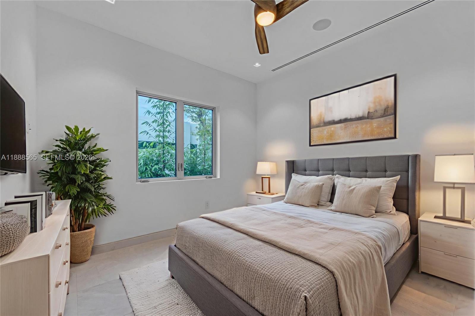 NORTH KENDALL - Residential