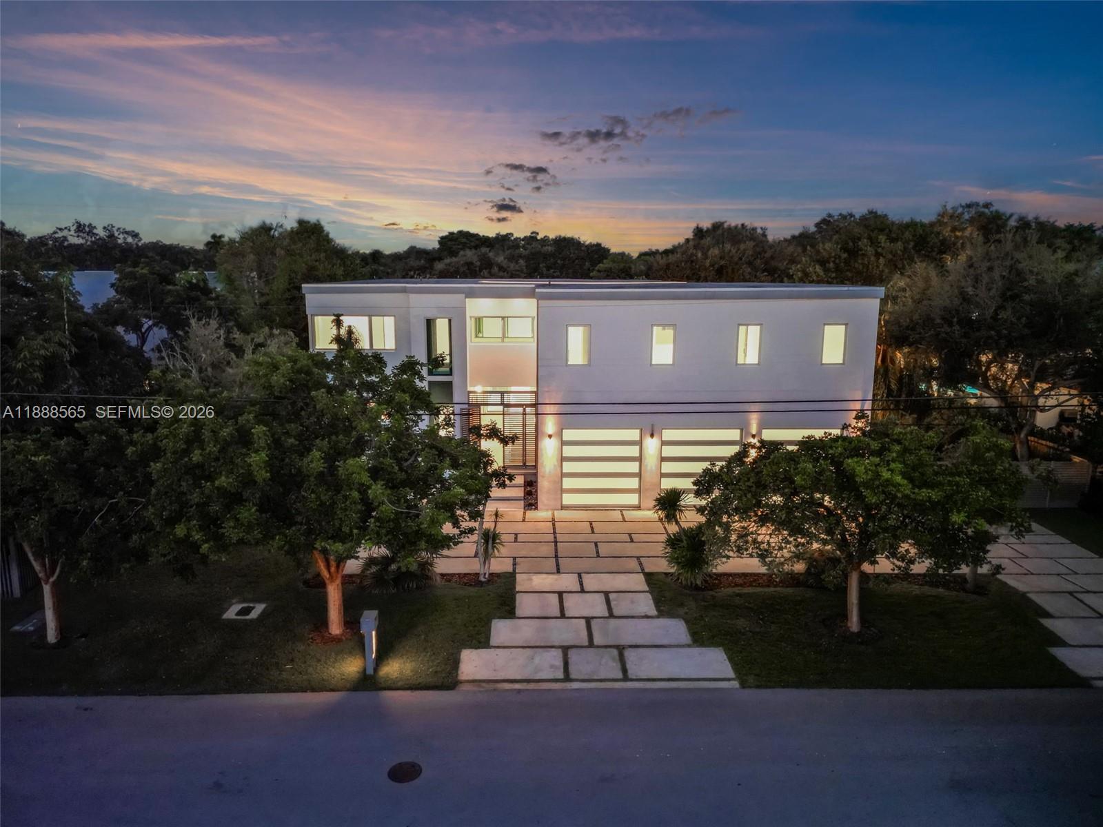 NORTH KENDALL - Residential