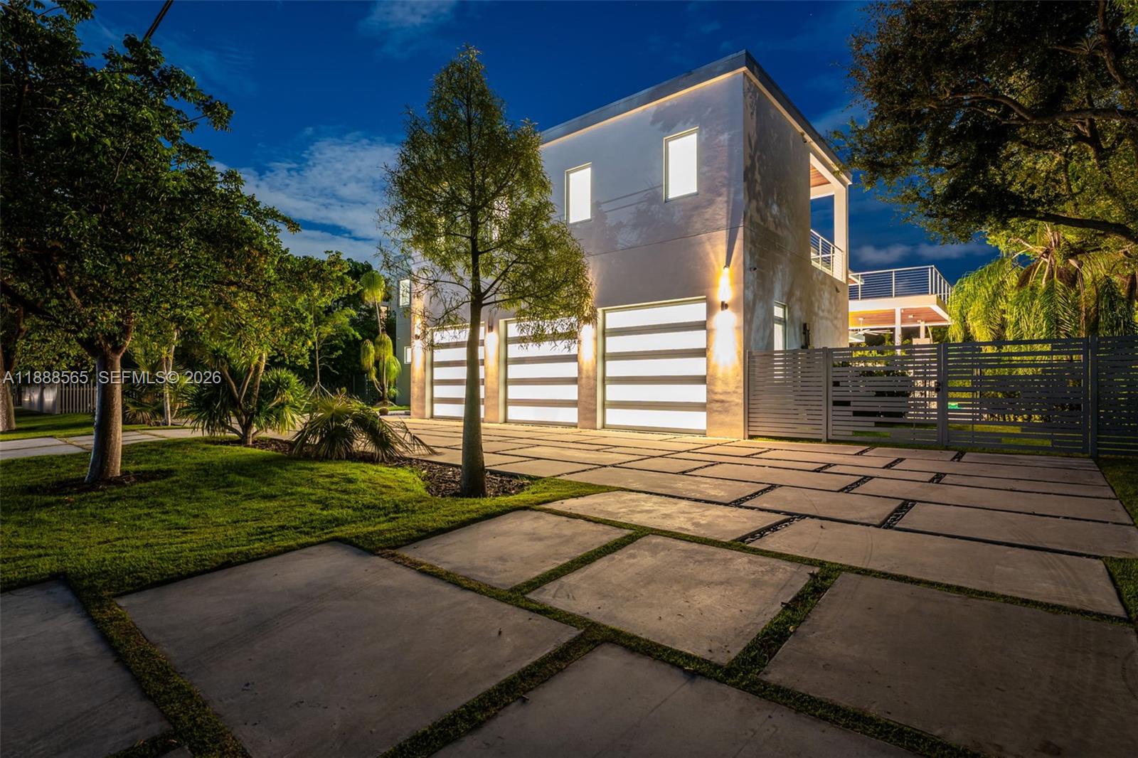 NORTH KENDALL - Residential