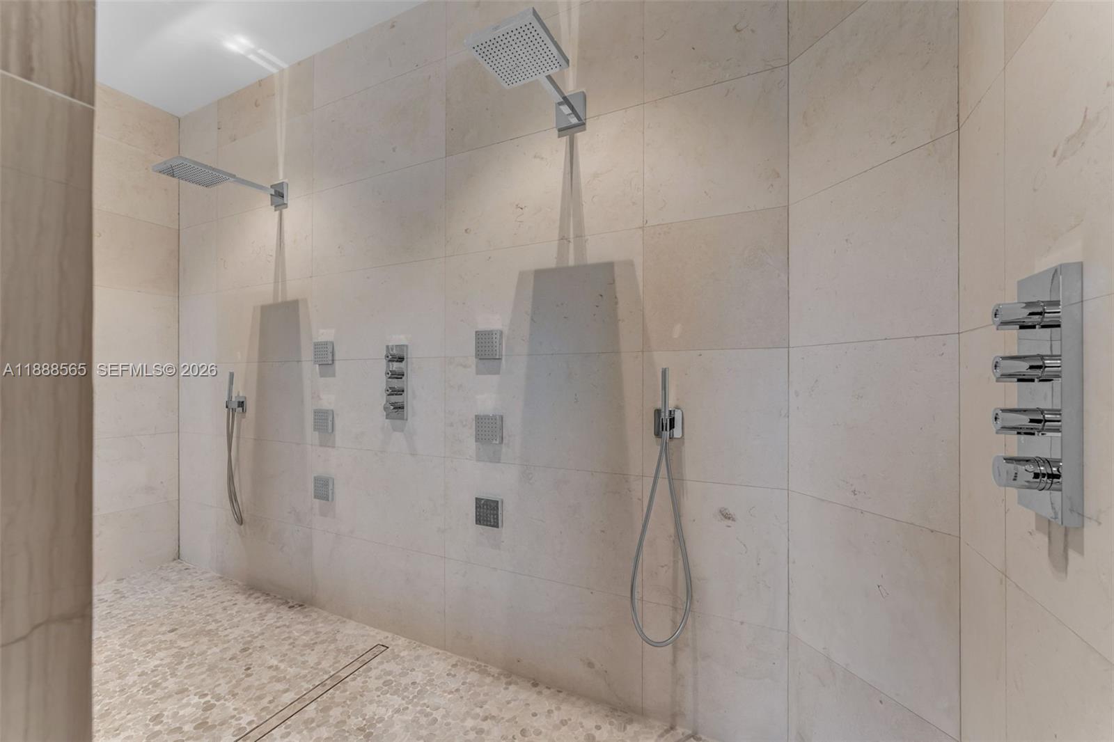 NORTH KENDALL - Residential