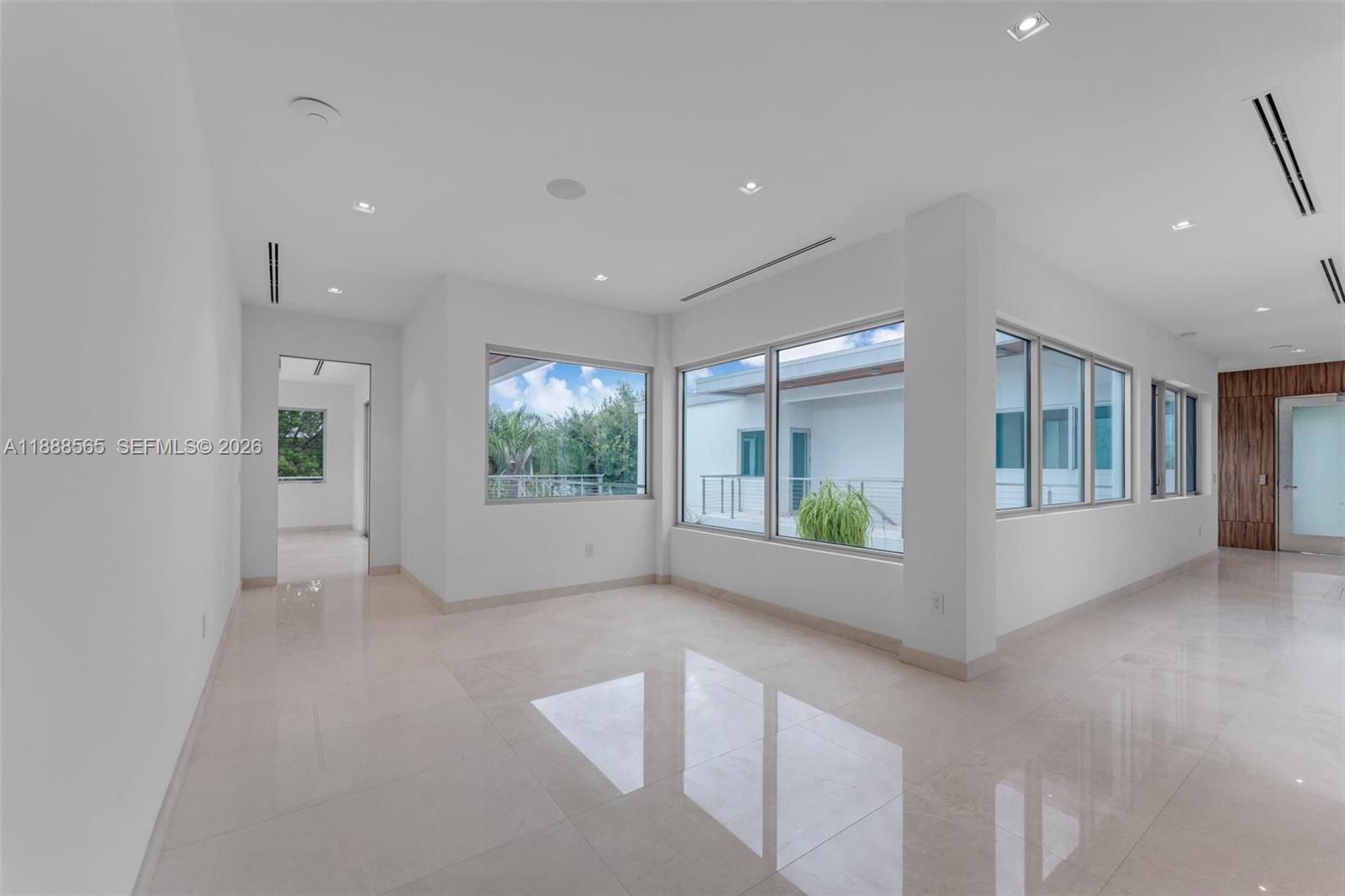 NORTH KENDALL - Residential
