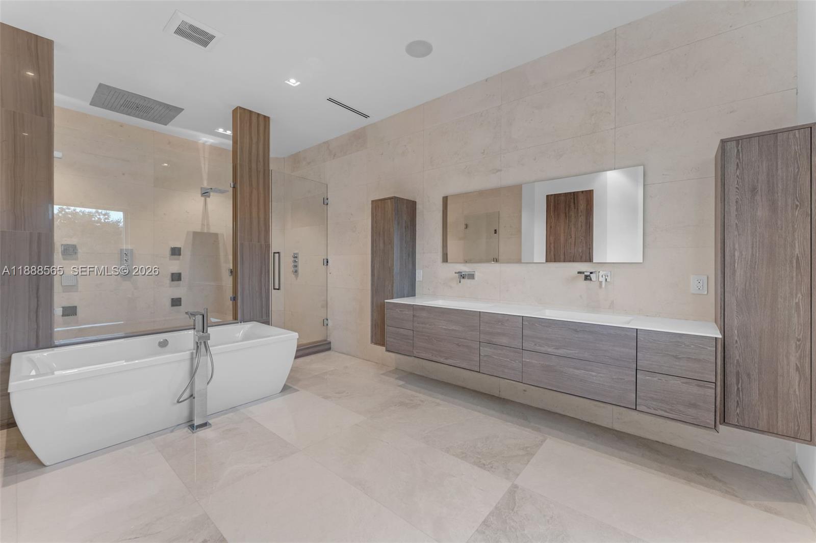 NORTH KENDALL - Residential