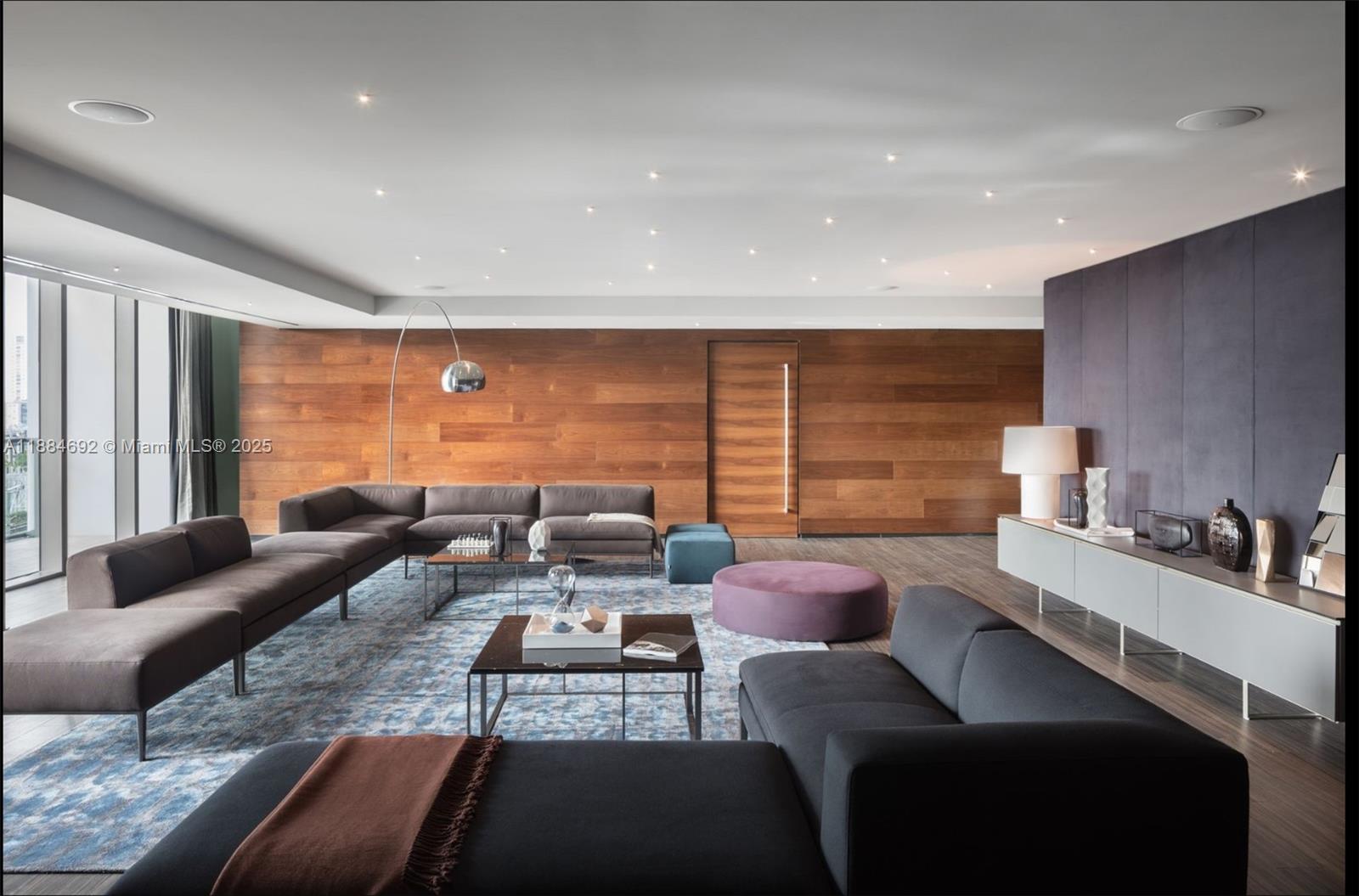 RISE CONDO - Residential Lease